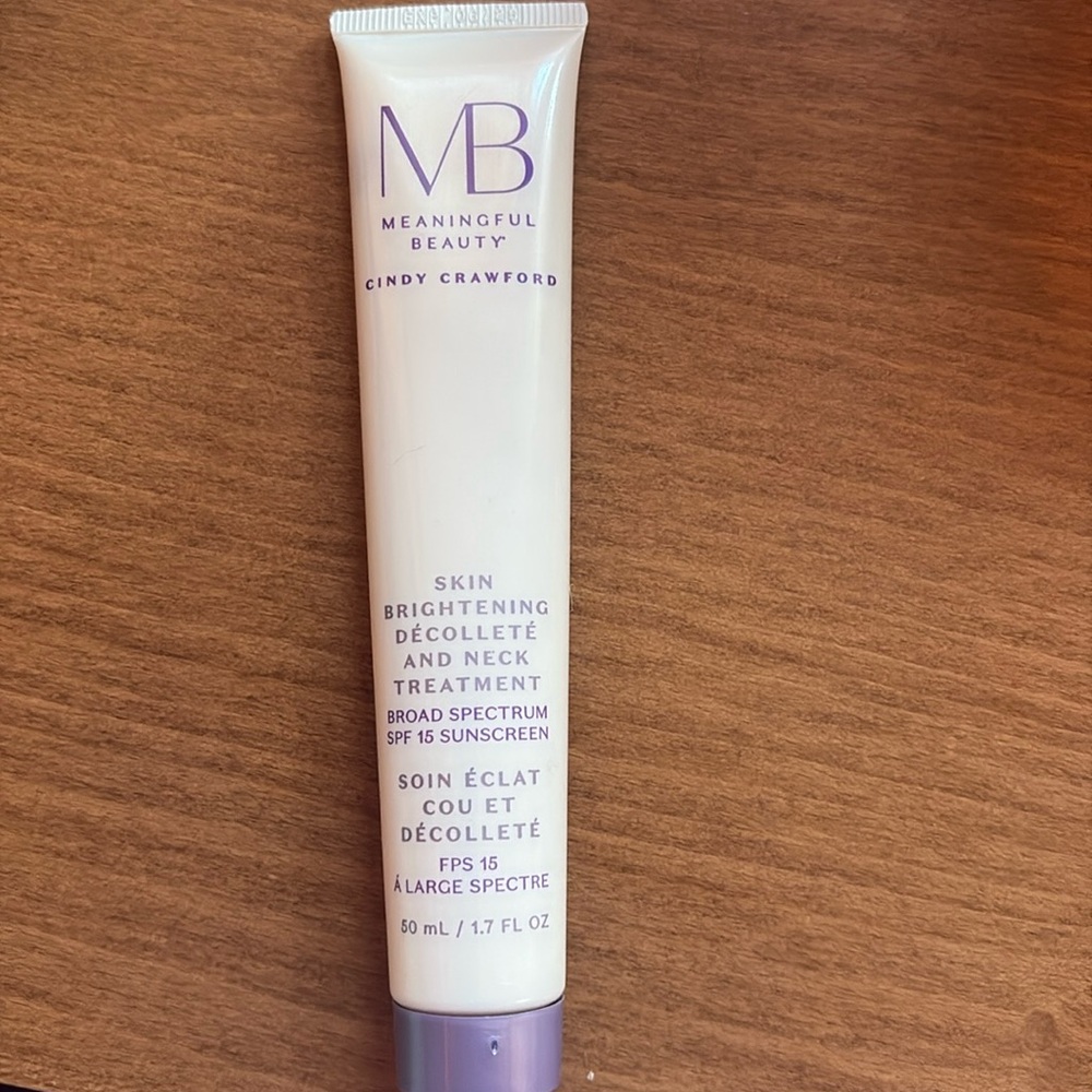 Meaningful Beauty Skin Brightening Décolleté & Neck Treatment